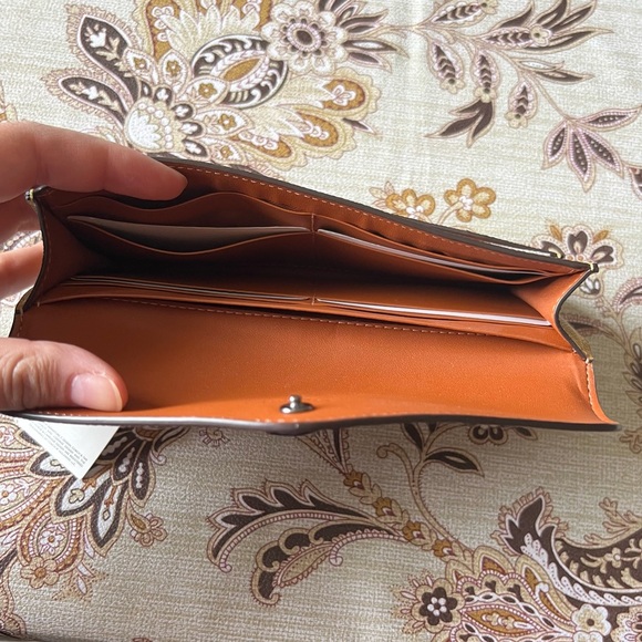 COACH Colorblock Crossgrain Leather Flap Snap Closure Wallet-V5/Flax Multi (NWT) - Picture 9 of 15